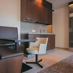 Hotel Golden Tulip West Ende