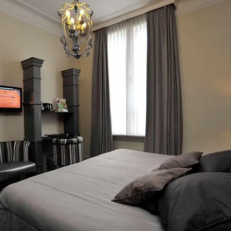 Golden Tulip West Ende