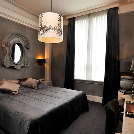 Hotel Golden Tulip West Ende