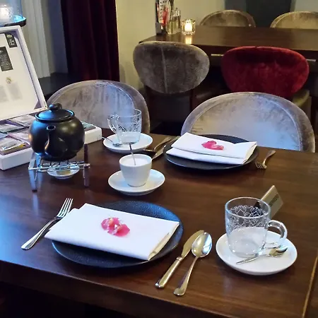 Golden Tulip West Ende