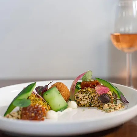 Golden Tulip West Ende 4* Хельмонд