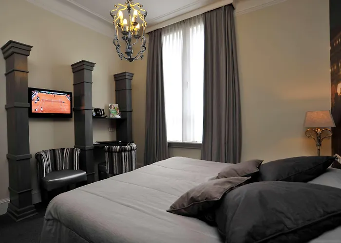 Golden Tulip West Ende