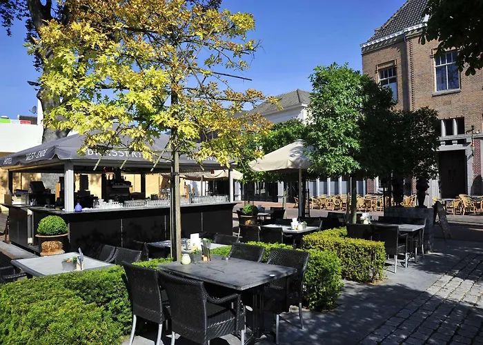 Golden Tulip West Ende 4*