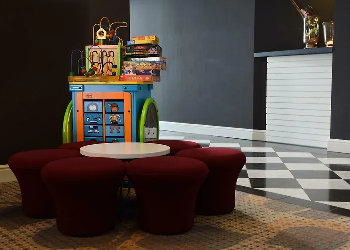 Golden Tulip West Ende 4* Helmond