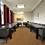 Golden Tulip West Ende