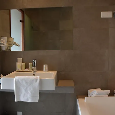 Hotel Golden Tulip West Ende