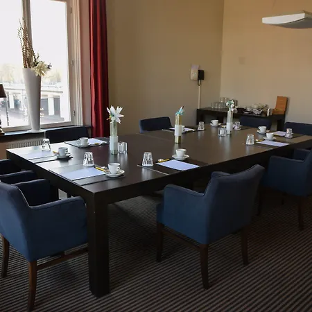 Golden Tulip West Ende Hotel