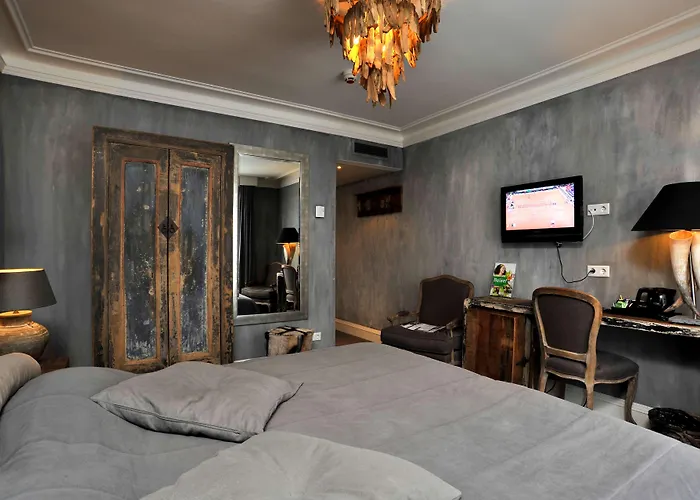 Hotell Golden Tulip West Ende