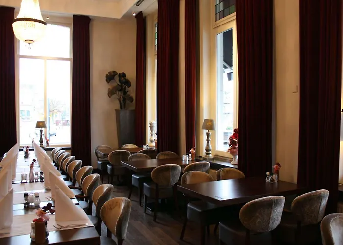 Golden Tulip West Ende Hotell