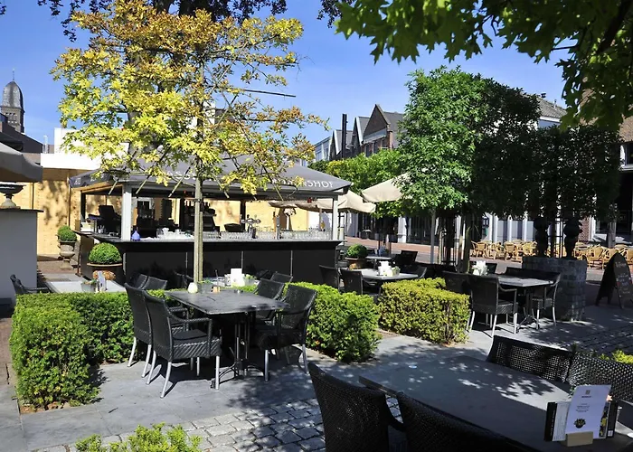 Golden Tulip West Ende 4*