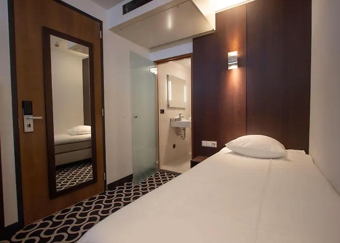 Hotell Golden Tulip West Ende Helmond