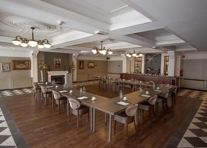 Golden Tulip West Ende